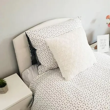 Lamiya's 2 Bedroom Apartment Mostar